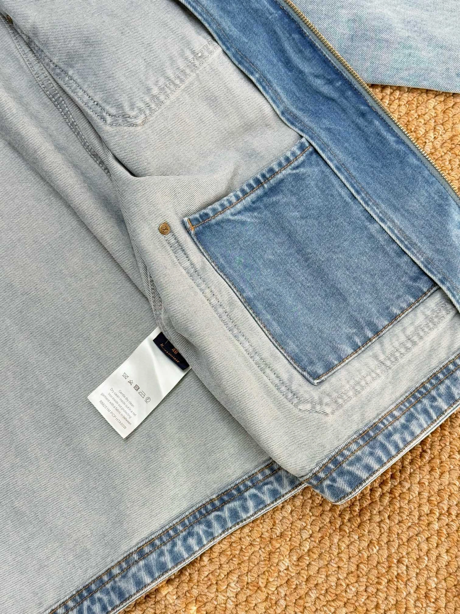 wg.luxury- 8V item:E-F409D0605